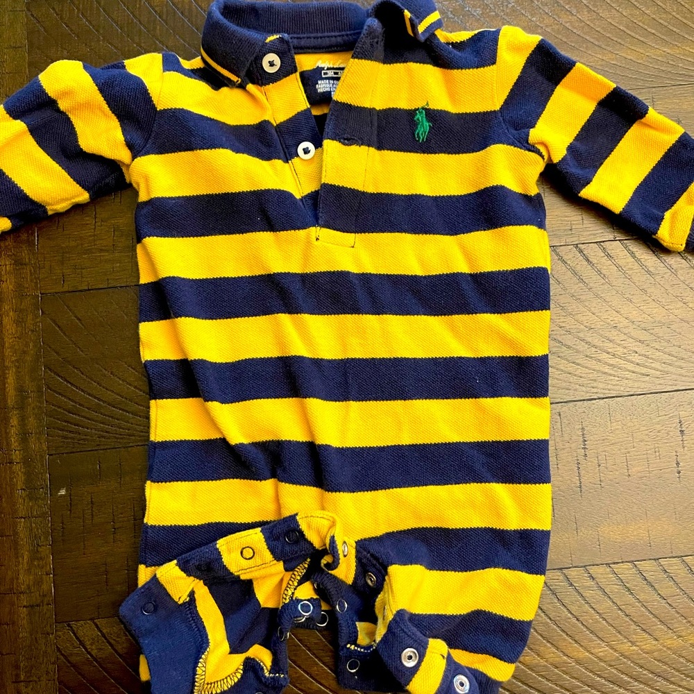 Baby clothe